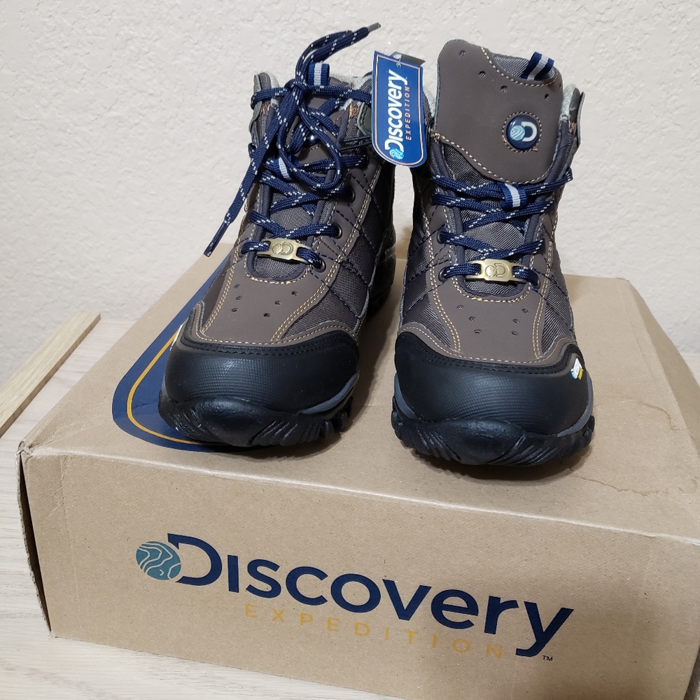 Boots - Picture 2 of 4